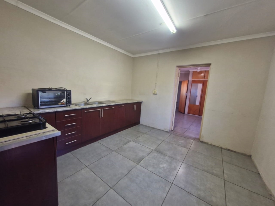 To Let 2 Bedroom Property for Rent in Kathu Northern Cape